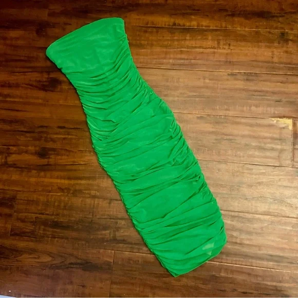New Bright Green Bodycon Strapless Midi Ruched Dress XS - Picture 3 of 4